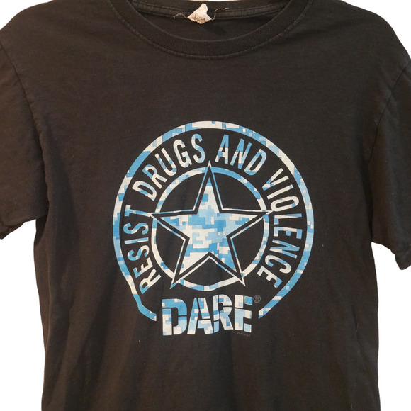 đť…şVINTAGE Dare Blue Resist Tee Size Small - Picture 2 of 4